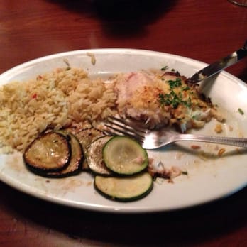 Ruby Tuesday - Tilapia, good flavor. Zucchini well grilled. Pilaf dry - Burgers Near Me - Jacksonville, Florida