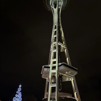 Space Needle - Landmarks & Historical Buildings Near Me - Seattle, Washington Space Needle - Landmarks & Historical Buildings Near Me - Seattle, Washington