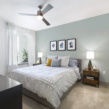 Groves South Lamar - Bedroom - Apartments Near Me - Austin, Texas