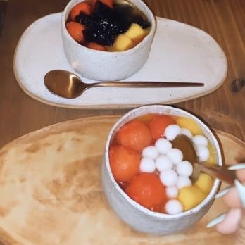 Mango Mango Dessert - A7. Mango Juice with Glutinous Rice Ball - Desserts Near Me - New York, New York Mango Mango Dessert - A7. Mango Juice with Glutinous Rice Ball - Desserts Near Me - New York, New York