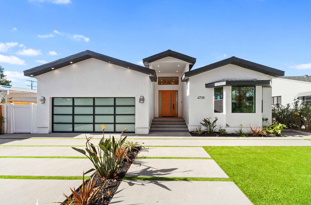 Slide of Sage Builders