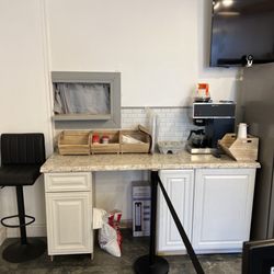 Finger Lakes Juice Bar - Condiments station