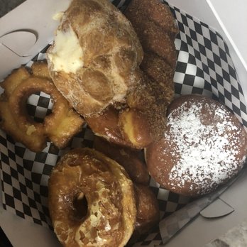 Sweet Dozen - My half dozen variety. All were all delicious! - Donuts Near Me - Sacramento, California Sweet Dozen - My half dozen variety. All were all delicious! - Donuts Near Me - Sacramento, California