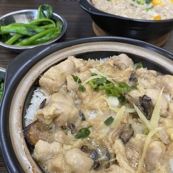 Good Taste Casserole Rice - chicken/mushroom on rice  minced pork with salted egg yolk on rice - Cantonese Near Me - Toronto, Ontario
