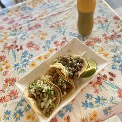 Tortilleria Allison - Tacos