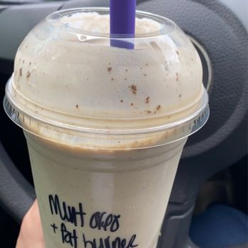 Cafe Bela Vida - Health Markets Near Me - Avon, Connecticut