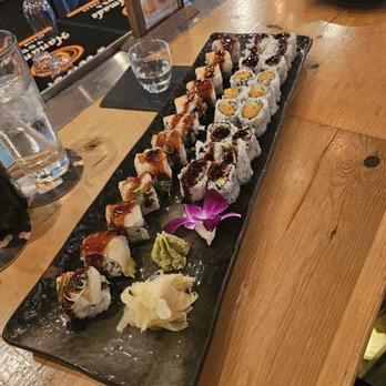 Fuji at Assembly - Sushi Bars Near Me - Somerville, Massachusetts