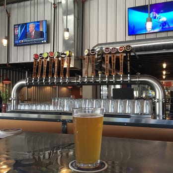 Rio Bravo Brewing - Noms with Lavender Lemonade... Yum! - American Near Me - Albuquerque, New Mexico
