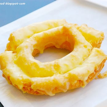 Kettle Glazed Doughnuts - Donuts Near Me - Hollywood, California Kettle Glazed Doughnuts - Donuts Near Me - Hollywood, California