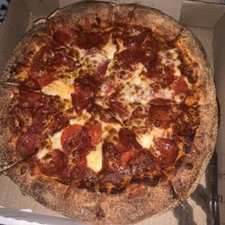 Pepperoni pizza