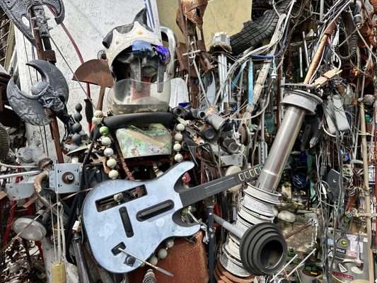 Cathedral of Junk by null