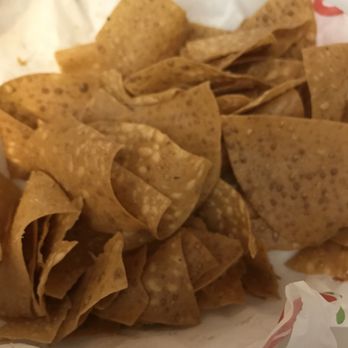 Chili's - Over cooked Bottomless Chips (that we didn't get a refill on either) - American Near Me - Fort Myers, Florida