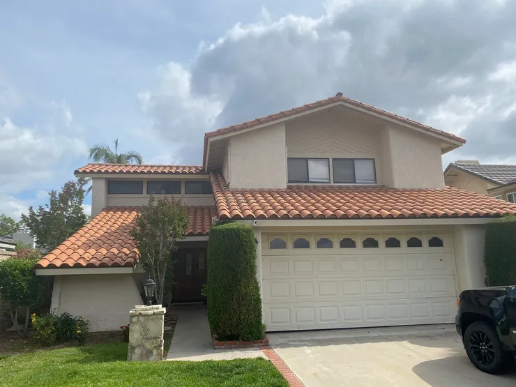 Slide of E&E Construction and Remodeling