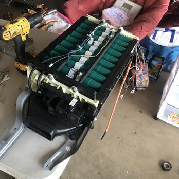 Swell Hybrids - I build and sell only brand new batteries...here is a Prius "C" battery about 80 percent built. - Auto Repair Near Me Swell Hybrids - I build and sell only brand new batteries...here is a Prius "C" battery about 80 percent built. - Auto Repair Near Me