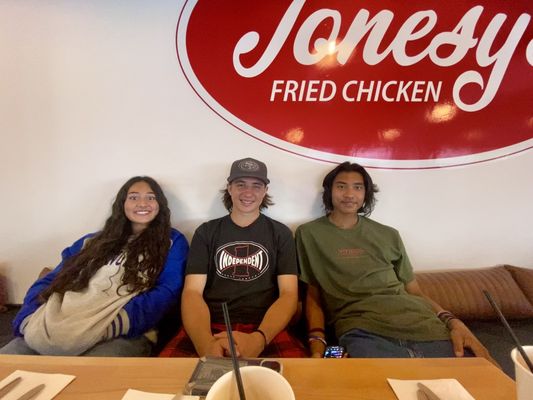 Jonesy's Fried Chicken by null