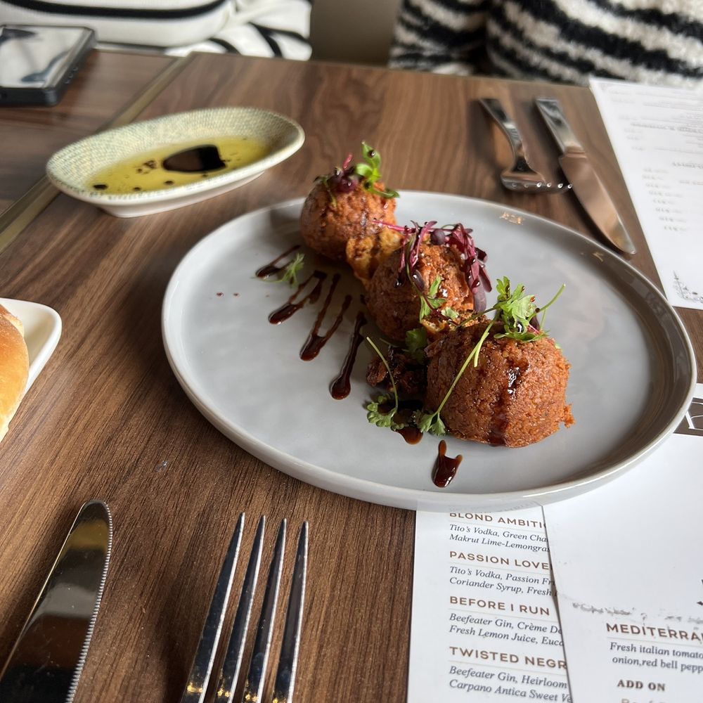 Elia - Muhammara - Turkish Near Me - Chicago, Illinois