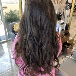 Blow dry and big wavy curls by Ralph Blow dry and big wavy curls by Ralph