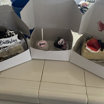 Callejas Cakes - Oreo cake, cake pop, chocolate strawberry and cheesecake. - Bakeries Near Me - Fresno, California Callejas Cakes - Oreo cake, cake pop, chocolate strawberry and cheesecake. - Bakeries Near Me - Fresno, California