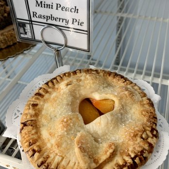 Some Crust Bakery - Mini peach pie - Bakeries Near Me - Claremont, California Some Crust Bakery - Mini peach pie - Bakeries Near Me - Claremont, California