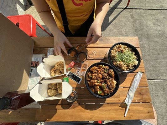 Black Dragon Takeout by null