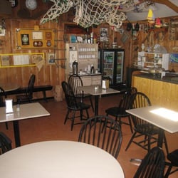 Riggers Pub Style Family Restaurant - Inside (photo from Real Estate listing)