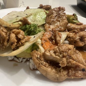 Jasmine Thai Cuisine - Heavenly Pepper and Garlic Chicken - Thai Near Me - Porter Ranch, California Jasmine Thai Cuisine - Heavenly Pepper and Garlic Chicken - Thai Near Me - Porter Ranch, California