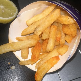 Taco Bell - I don't remember the fries looking so dry.. - Fast Food Near Me - Brentwood, California Taco Bell - I don't remember the fries looking so dry.. - Fast Food Near Me - Brentwood, California