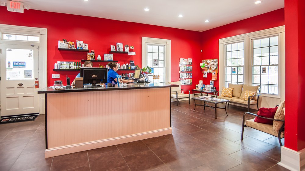 Louisburg Veterinary Hospital Image
