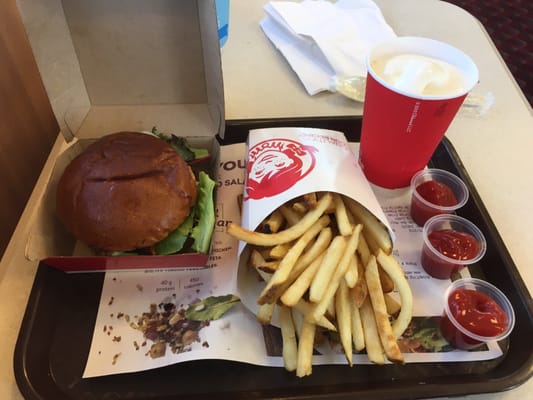 Wendy's by null