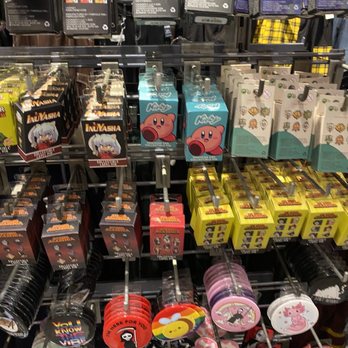 Hot Topic - Fun accessories - Accessories Near Me - Providence, Rhode Island