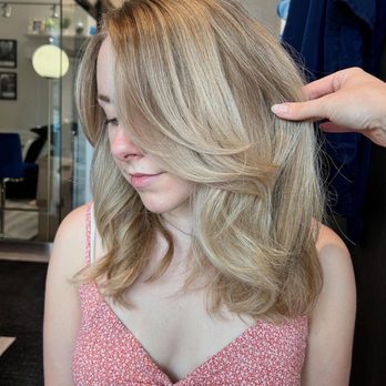 Berkeley Hair - Hair Stylists Near Me - Chicago, Illinois Berkeley Hair - Hair Stylists Near Me - Chicago, Illinois