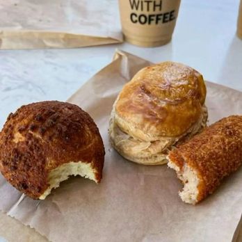 Cortadito Coffee House - Brickell - Coffee & Tea Near Me - Miami, Florida