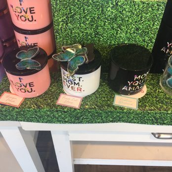 Bath & Body Works - Mother's Day candle - Cosmetics & Beauty Supply Near Me - Gillette, New Jersey Bath & Body Works - Mother's Day candle - Cosmetics & Beauty Supply Near Me - Gillette, New Jersey