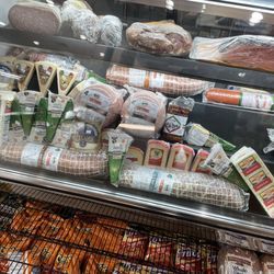 V Zuccarelli's Delicatessen - Italian cold cuts