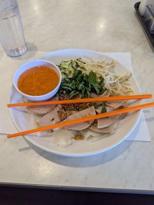 A Dong Restaurant by null