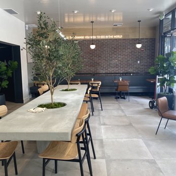 7 Leaves Cafe - Interior - Bubble Tea Near Me - Cupertino, California