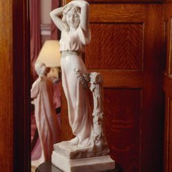 Larkin Mortuary - Interior photo of statue at Larkin Mortuary, 260 E S Temple St, Salt Lake City, UT 84111
Telephone: (801) 363-5781