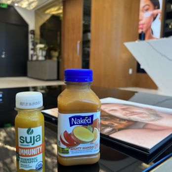 Jason Emer, MD - best waiting room vibe ever - Dermatologists Near Me - West Hollywood, California Jason Emer, MD - best waiting room vibe ever - Dermatologists Near Me - West Hollywood, California