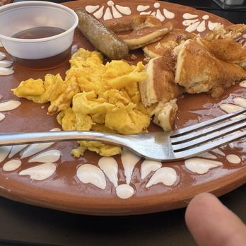 Ah Huevo - Mini pancakes - Mexican Near Me - Santa Rosa, California