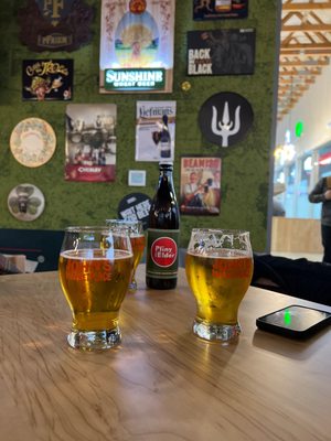 John's Marketplace - Hall Blvd by null