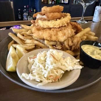Black Raspberry Pub - Seafood platter - American Near Me - Plymouth, Massachusetts Black Raspberry Pub - Seafood platter - American Near Me - Plymouth, Massachusetts
