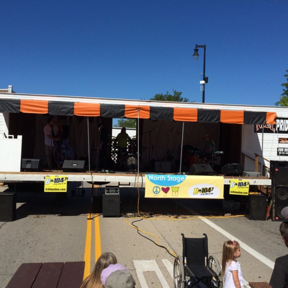 FondueFest - North music stage - Festivals Near Me - Fond du Lac, Wisconsin FondueFest - North music stage - Festivals Near Me - Fond du Lac, Wisconsin