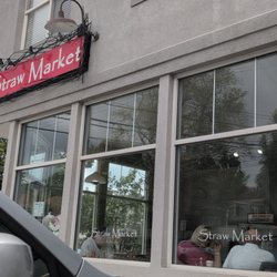 Straw Market - Entrance
