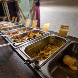 Fung Wong China Restaurant - Die Auswahl ist gut, alles von der Karte scheint sich auch hier wiederzufinden.