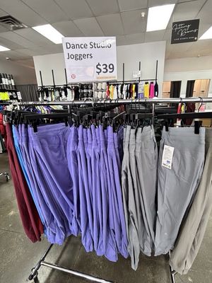 lululemon North Georgia Premium Outlets by null