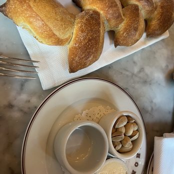 Bouchon - Bread and butter - French Near Me - Yountville, California Bouchon - Bread and butter - French Near Me - Yountville, California