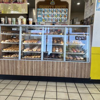 Granny's Donuts - Donut section - Donuts Near Me - Long Beach, California Granny's Donuts - Donut section - Donuts Near Me - Long Beach, California