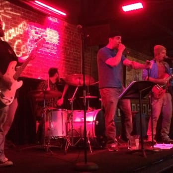 The Lighthouse Cafe - Live band karaoke - Music Venues Near Me - Hermosa Beach, California The Lighthouse Cafe - Live band karaoke - Music Venues Near Me - Hermosa Beach, California