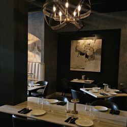 387 Oyster House & Bar