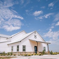 The Madelyn Wedding Venue - The Madelyn Venue & Guesthouse